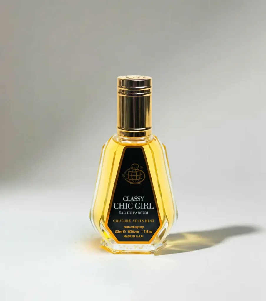 CLASSY CHIC GIRL
